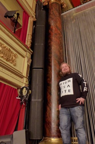 trondelag-teater-erlend-aune-qr24_qm24-column