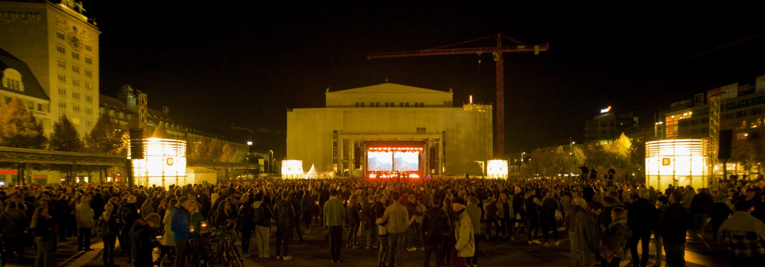 LR28 Amplifies The Festival Of Lights In Leipzig