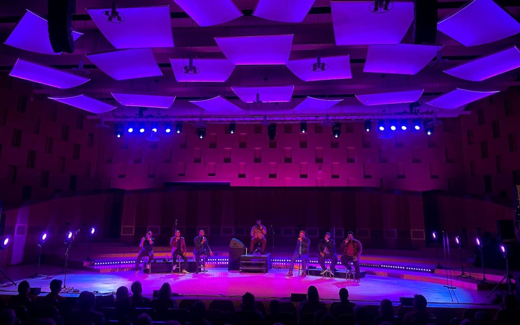 Naturally 7 in Hannover with Alcons